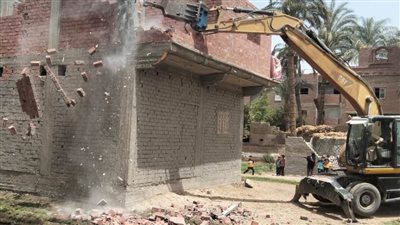 إزالة 27 حالة تعد واسترداد 73 فدانًا بمركزي الفتح وأبوتيج في أسيوط