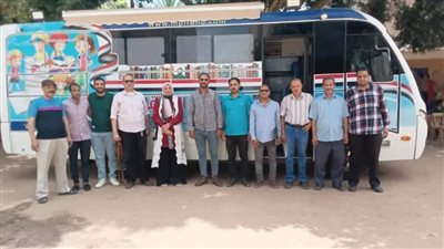 مكتبة مصر العامة المتنقلة بأسيوط تواصل فاعلياتها للقرى بتنظيم زيارة لمدرسة سوالم أبنوب للتربية الخاصة