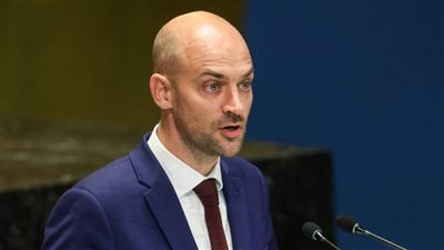 وزير خارجية فرنسا يعتزم استدعاء سفير إسرائيل بباريس إثر تعرض دبلوماسيين لإطلاق نار في جنين