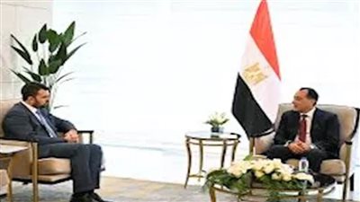 رئيس الوزراء يلتقي وفد جامعة أكسفورد لاستعراض أحدث طرق علاج الأورام