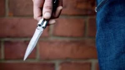 لمطالبتها له بالمذاكرة.. طالب الإعدادى يحاول قتل والدته في الغربية