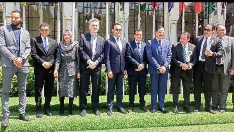 صورة تذكارية بعد