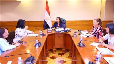 وزيرة التضامن تبحث تعزيز الشراكة بين صندوق دعم الصناعات الريفية ومؤسسة دلتا لريادة الأعمال المجتمعية