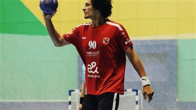 علي زين: الأهلي اعتاد على التتويج بالبطولات وإسعاد الجماهير