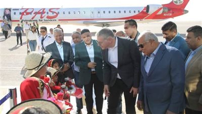 جولة تفقدية لوزير البترول ومحافظ الوادي الجديد بالمواقع الإنتاجية والخدمية