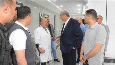 بالصور.. محافظ الغربية يتفقد الخدمات وتشغيل إستقبال الطوارئ فى مستشفى طنطا العام الجديد