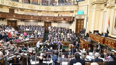 لتمثيل الفئات المهمشة...   وزير الشؤون النيابية : القائمة النسبية لم يحدث حولها توافق في الحوار الوطني ونظام القائمة المطلقة هي الأمثل 