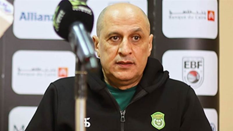 أحمد عمر المدير الفني