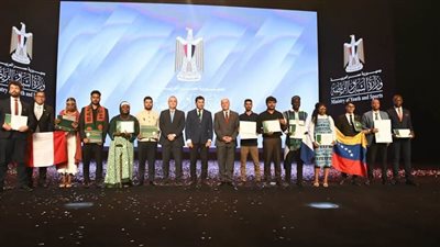 منتدى ناصر الدولي يختتم نسخته الخامسة بحضور وزير الشباب وممثل الأمم المتحدة