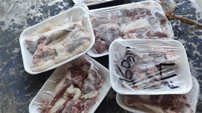 ضبط لحوم غير صالحة للاستهلاك وتحرير 265 محضرًا في حملات تموينية بأسيوط استعدادًا لعيد الأضحى المبارك