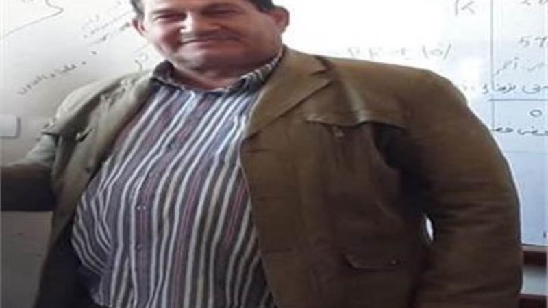 مدير مدرسة مستناد