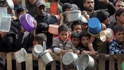  شركات الحماية الأمريكية تغادر رفح مع تدفق آلاف الفلسطينيين