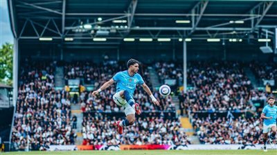 عمر مرموش مرشح لجائزة هدف الموسم في الدوري الإنجليزي الممتاز