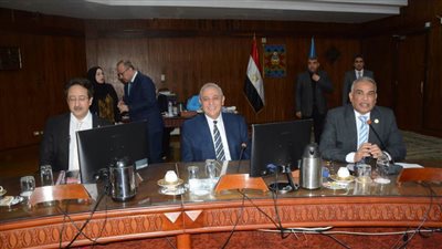 بالصور.. محافظ الغربية: جامعة طنطا الأهلية إضافة نوعية على مواكبة سوق العمل