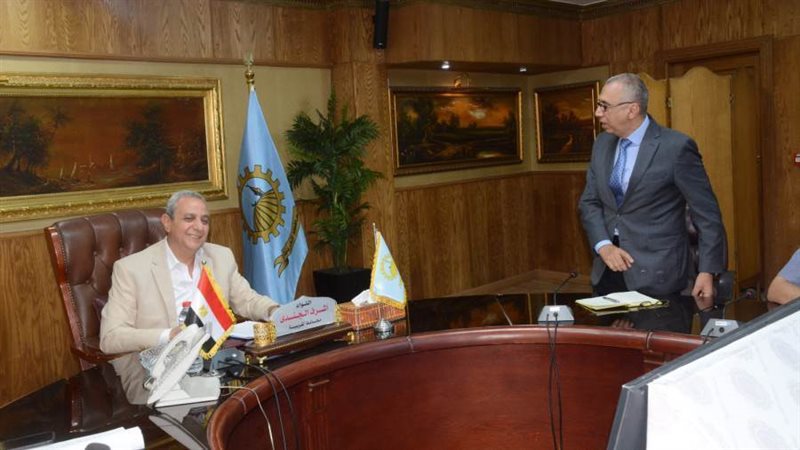 محافظ الغربية خلال