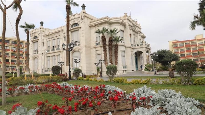 جامعة عين شمس توضح