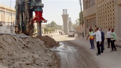 نقل خط الغاز لموقع مشروع إنشاء كوبري الشاملة على الإبراهيمية ببني سويف