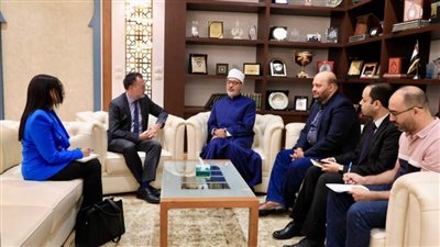 مفتي الجمهورية للسفير الكندي: ما يحدث في غزة خزي وعار في جبين المجتمع الدولي