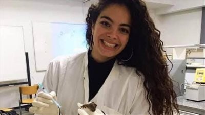 فلوريان أشرف تفوز بجائزة أفضل رسالة دكتوراه في الصيدلة