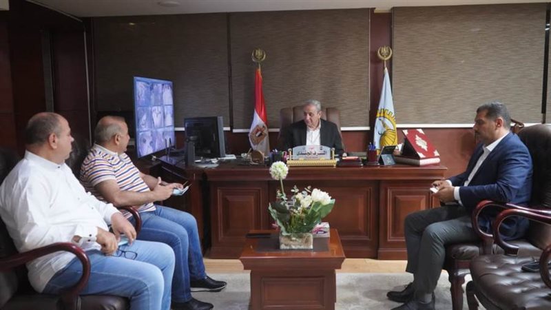 محافظ الغربية خلال