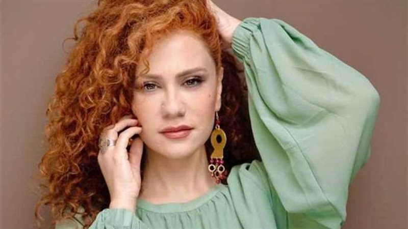 لفنانة السورية الشهيرة