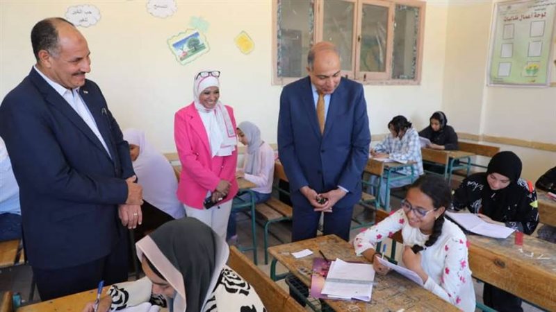 امتحان الشهادة الإعدادية