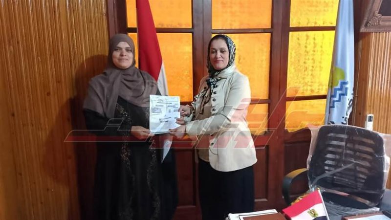 تسليم نماذج 8