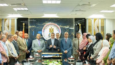  وزير الإنتاج الحربي: دعم القيادة السياسية وجهود العاملين وراء تقدم العمل بالوزارة