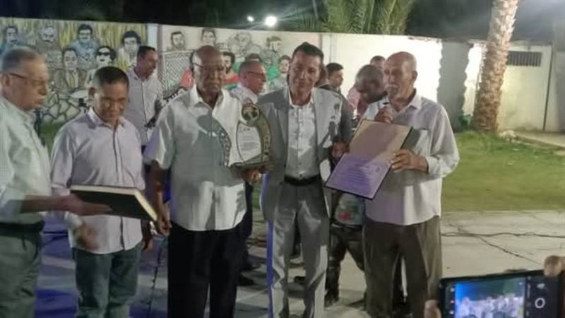 عندما يتحدث العطاء..