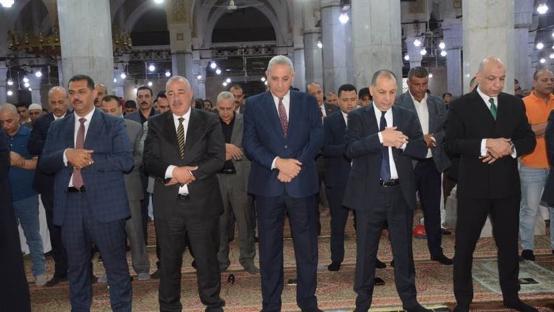 محافظ الغربية يؤدى