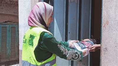 محافظ المنيا: توزيع لحوم 186 أضحية على 131 ألف أسرة بالتعاون مع مصر الخير