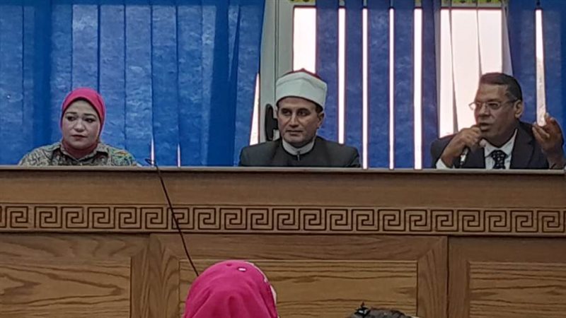 ندوات لتوعية الشباب