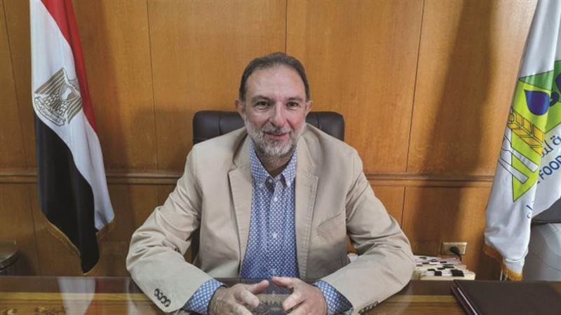 الدكتور طارق الهوبي