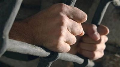  حبس طالب أنهى حياة زميله بعد خروجه من لجنة امتحانية بالفيوم  