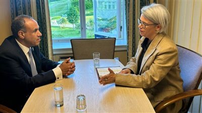  وزير الخارجية والهجرة يلتقي مع مبعوثة الاتحاد الأوروبي للقرن الأفريقي