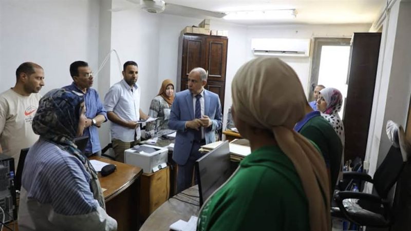محافظ المنيا يتابع