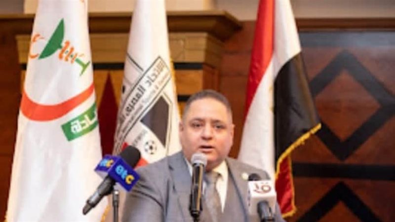 الدكتور محمد عصمت