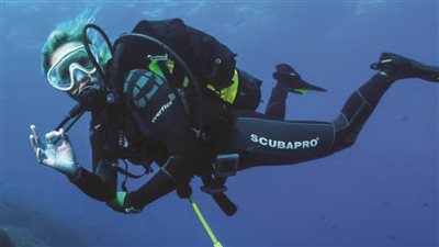 بلجيكا تنقذ 12 غواصا فقدوا في بحر الشمال