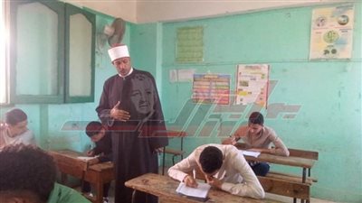 طلاب أدبي كفر الشيخ يستأنفون امتحانات الثانوية الأزهرية