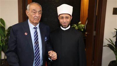 وزير الأوقاف يلتقي وفدا من الشخصيات القبطية