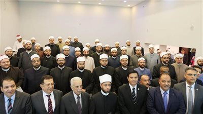 وزير الأوقاف يشهد ختام برنامج الوعي الوطني لتنمية مهارات شباب الأوقاف 