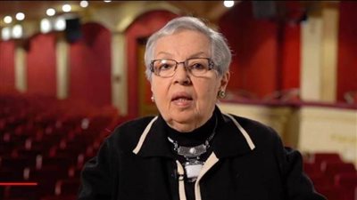 نهى برادة سيدة الديكور المسرحي: هذه كواليس المشاغبين وريا وسكينة وسيدتي الجميلة 