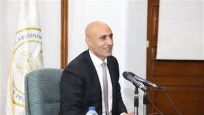 وزير التعليم يوجه بتوفير كل سبل الدعم للمعلمين المصابين في حوادث سير باسيوط والمنيا