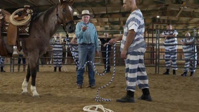 باكيت مع أحد المتدربين