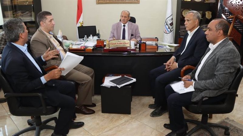 احتماع سكرتير بنى