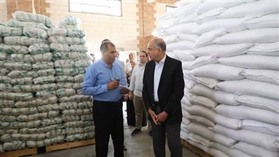 محافظ المنيا يطمئن على توافر المخزون الاستراتيجي للسلع الأساسية ويؤكد لدينا مخزون من السلع يكفي 6 أشهر