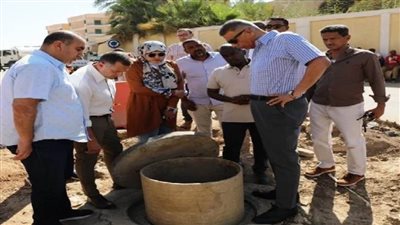 محافظ أسوان: التنسيق مع وزير الإسكان لتتفيذ حزمة من المشروعات بقطاع مياه الشرب والصرف الصحي داخل المحافظة