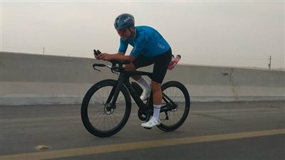 طبيبان يقطعان 160 كيلومترًا بالدراجات لنشر ثقافة الرياضة والوقاية