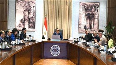 رئيس الوزراء يتابع موقف تمويل مشروعات المبادرة الرئاسية “حياة كريمة”