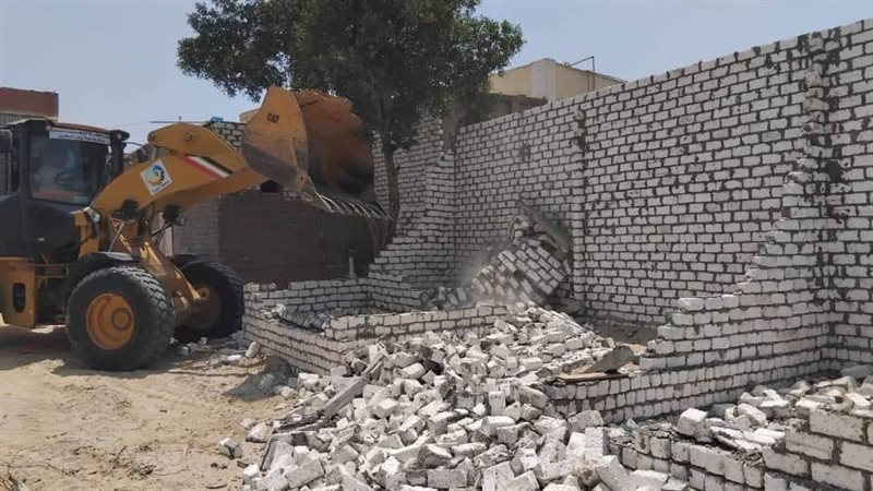 جانب من حملات إزالة